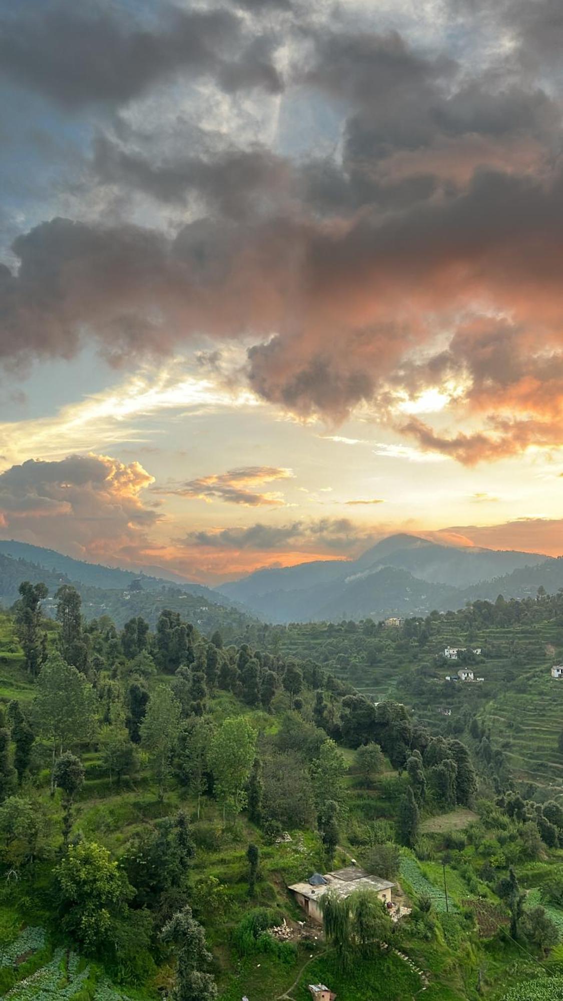 Nazaara -Thhpsociety - Mukteshwar - Witness The View From Your Bed Exteriér fotografie
