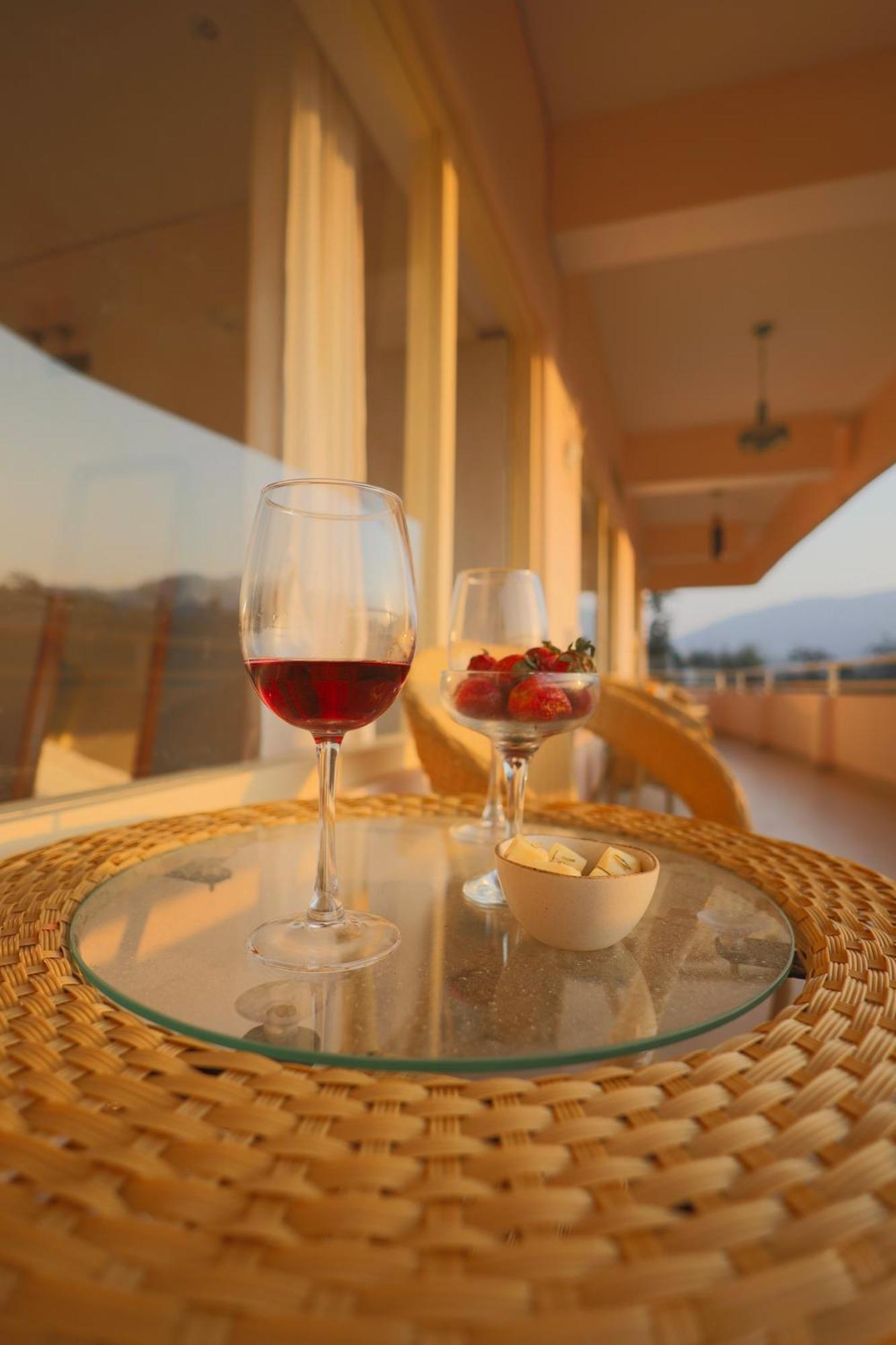 Nazaara -Thhpsociety - Mukteshwar - Witness The View From Your Bed Exteriér fotografie